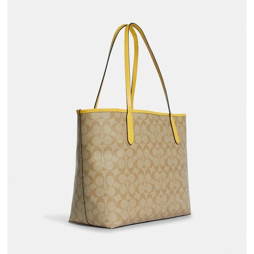 NWT Coach C8605 City Tote Dreamy Veggie Horse And Carriage Signature Org $378 - Picture 6 of 10